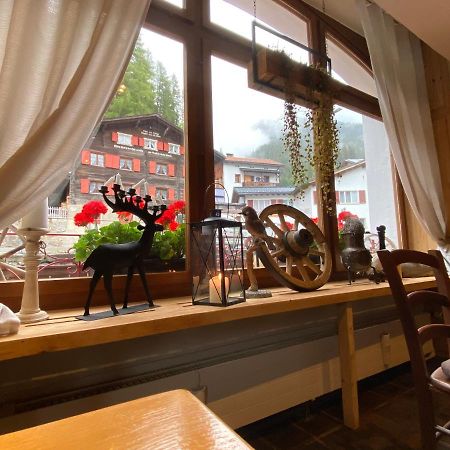Gasthaus Edelweiss Langwies Exterior foto